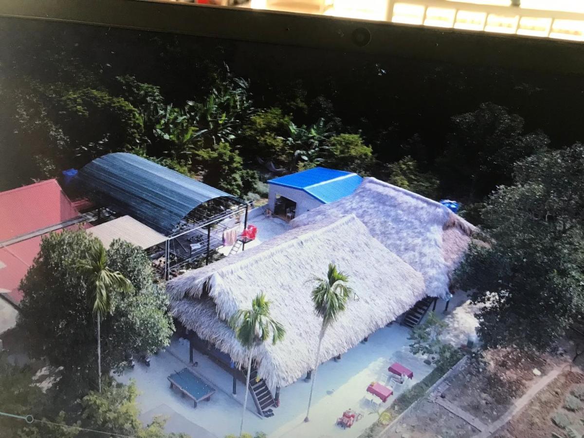 Bee Lucky Homestay Xuan Dam Exterior photo